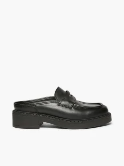 Discount G.H.BASS Albany Ii Saddle Slides Black