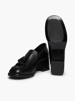 New G.H.BASS Weejuns Kiltie Tassel Heels Black