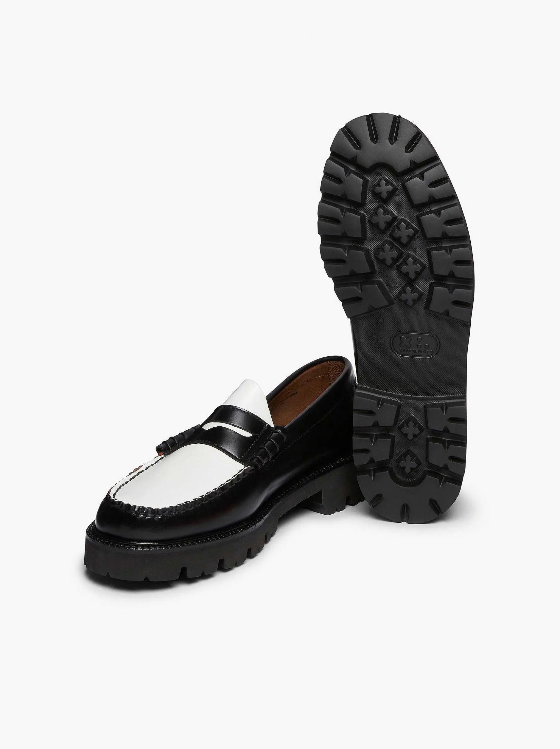 New G.H.BASS Weejuns Super Lug Larson Penny Loafers Black & White